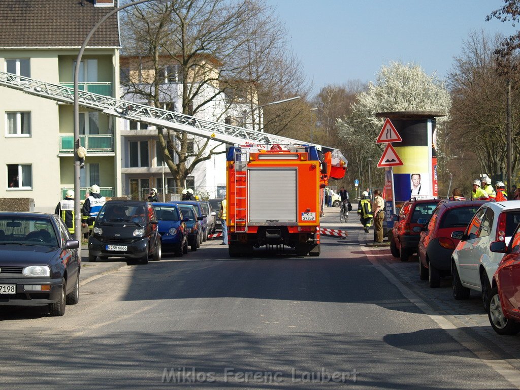 Brand Balkon Koeln Muelheim Arnsbergerstr P02.JPG